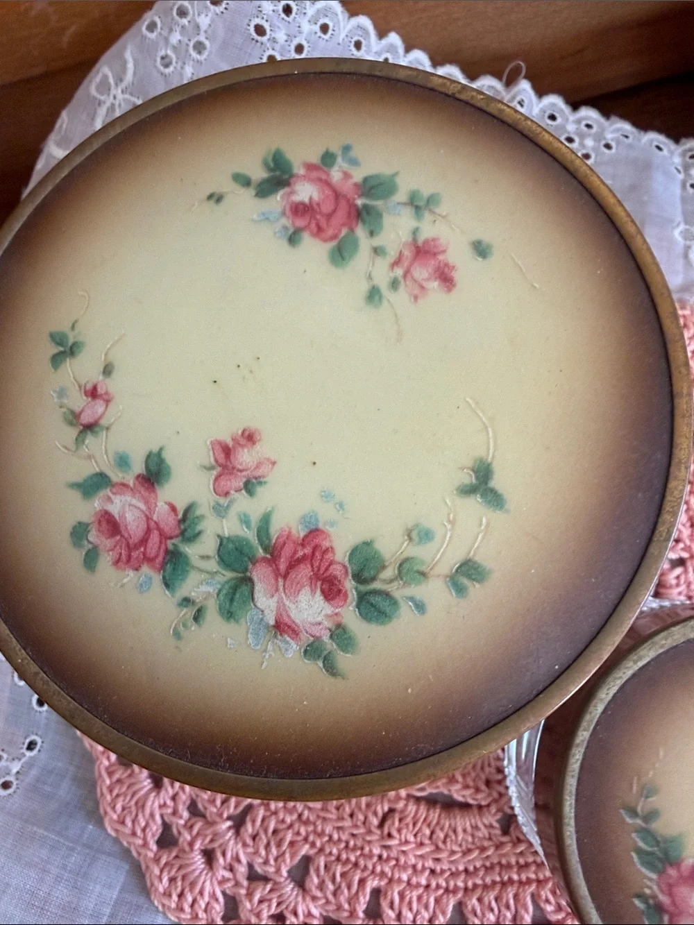 Round Floral Vanity Trinket Box - Pink Rose Design